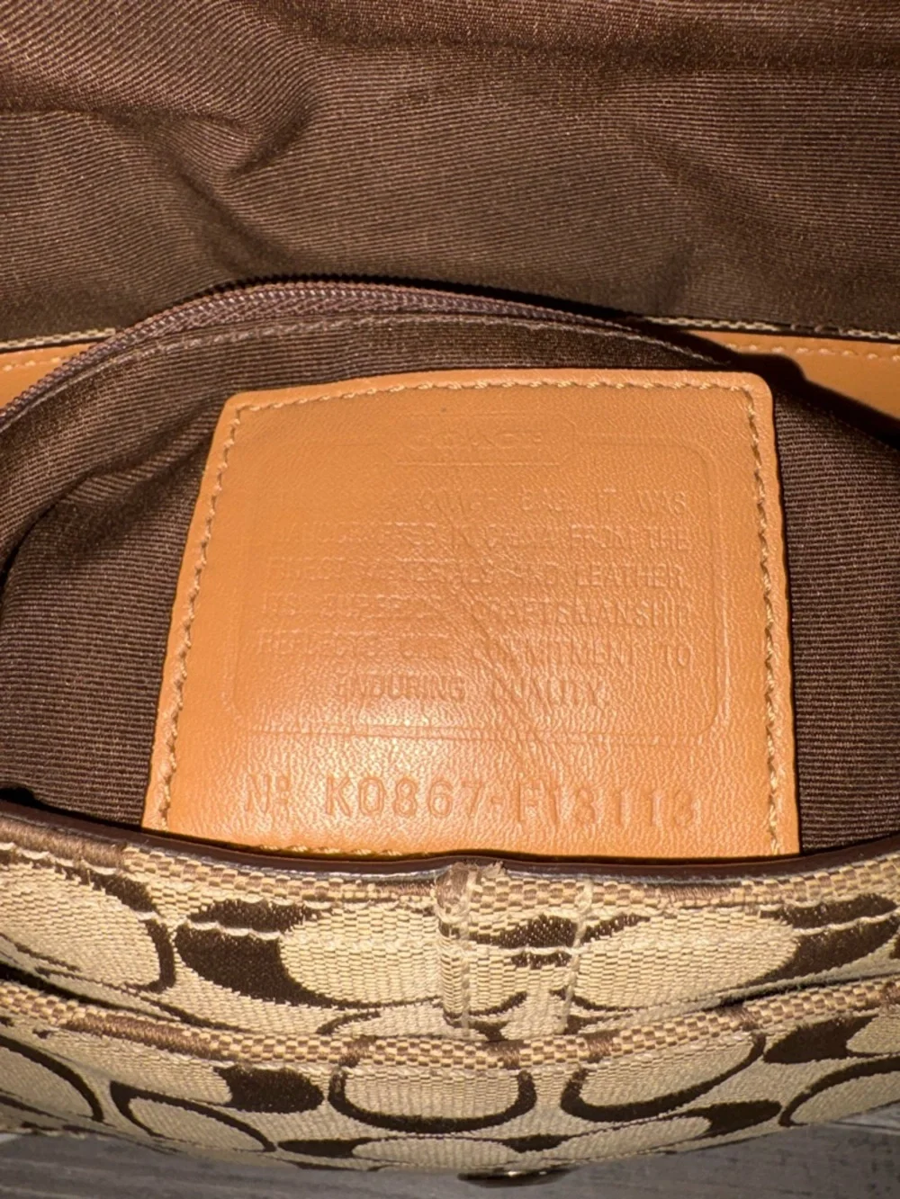 Coach Khaki Signature Canvas Shoulder Bag with Tan Buckle - Picture 8 of 9